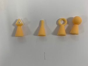 Tactile board game figures. Photocredit: Berufsförderungswerk Düren gGmbH