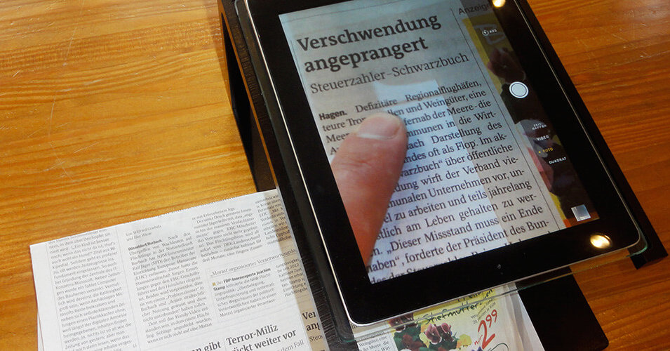 Halterung für Tablets als Lupe Tabimax Access Austria